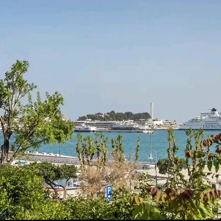 Old Town Vibes For 2, Luxury With Sea View Split