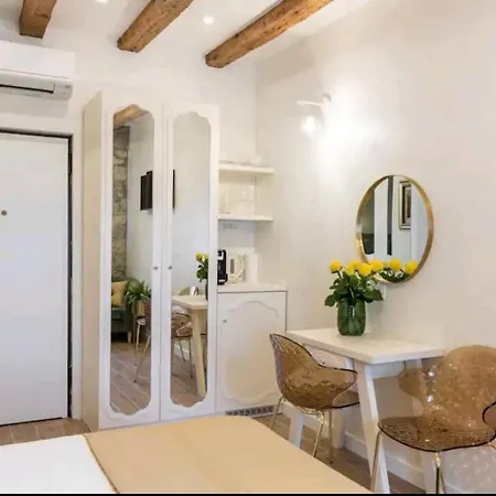 Old Town Vibes For 2, Luxury With Sea View * 스플리트
