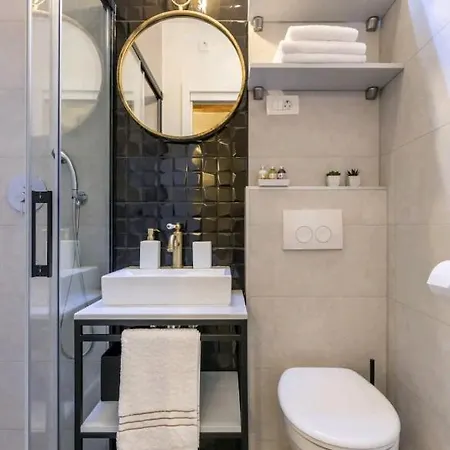 Old Town Vibes For 2, Luxury With Sea View 스플리트