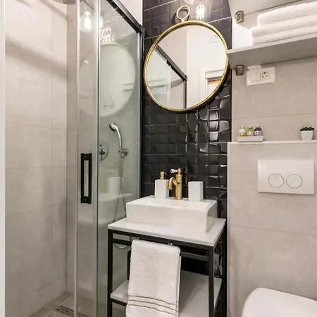 Old Town Vibes For 2, Luxury With Sea View * 스플리트
